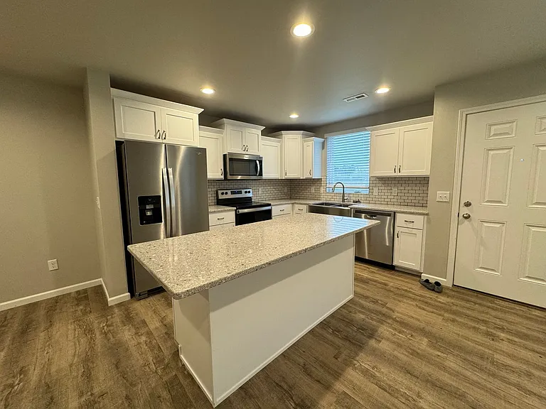 3308 Kenner Loop — Photo 8