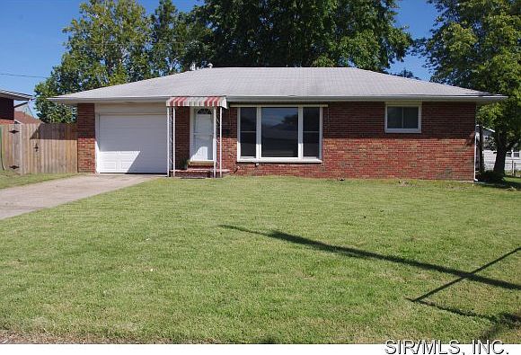 1st image of 128 Lincoln Ave