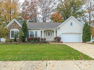 6210 Tina Dr, Mentor, OH 44060