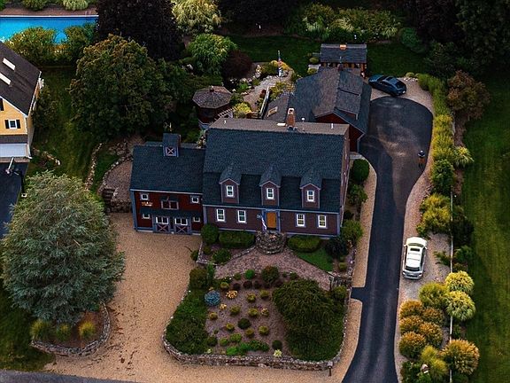 5th image of 82 Lester Ln