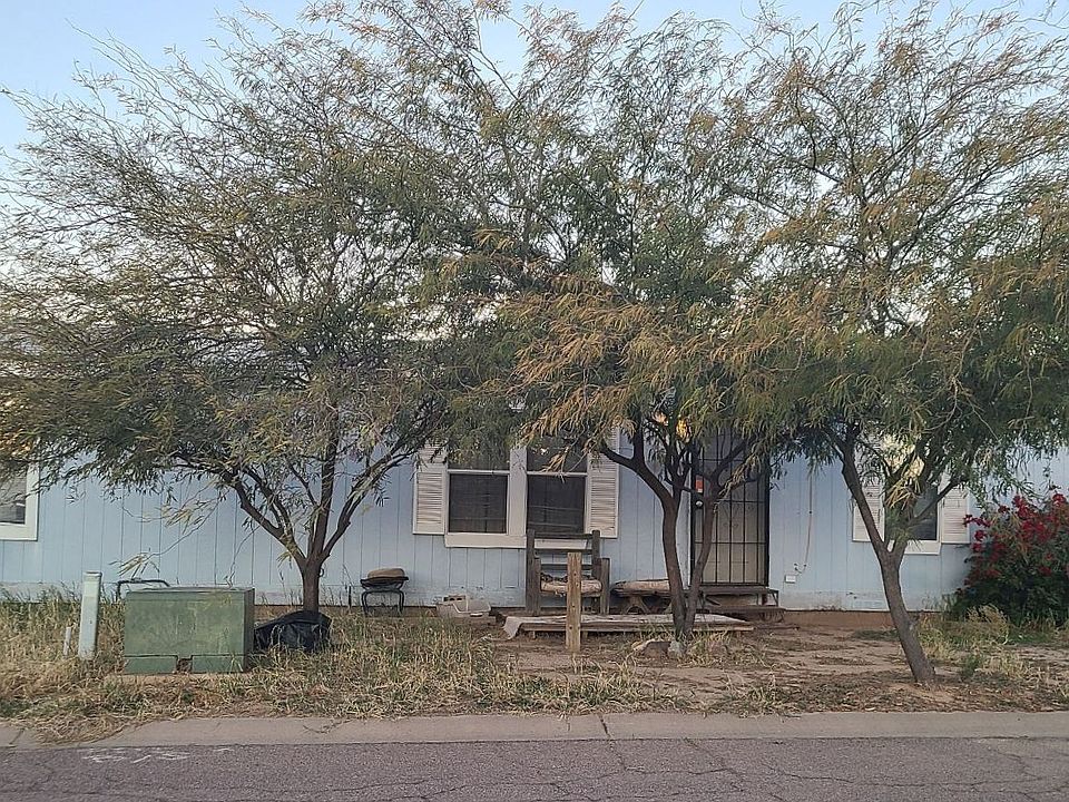 1st image of 1470 N 181st Dr