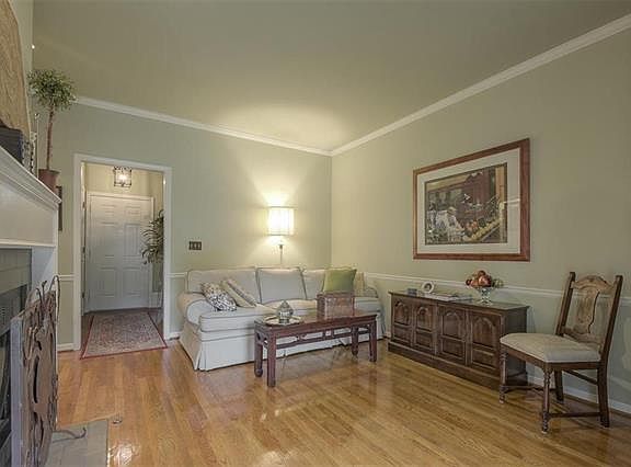 5th image of 7404 Nall Ave