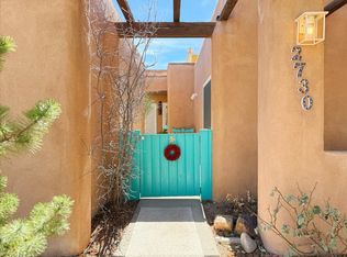 2730 La Bajada, Santa Fe, NM 87505