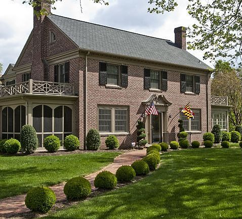 Exterior Front View 1