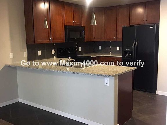 3rd image of 2535 Knollwood Dr Unit 1103