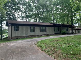 737 Goose Creek Rd, Dandridge, TN 37725