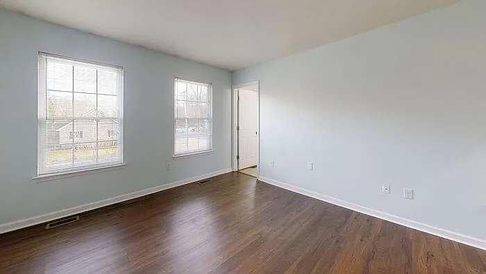 3 bed, 2.5 bath, $2,500 — Photo 4