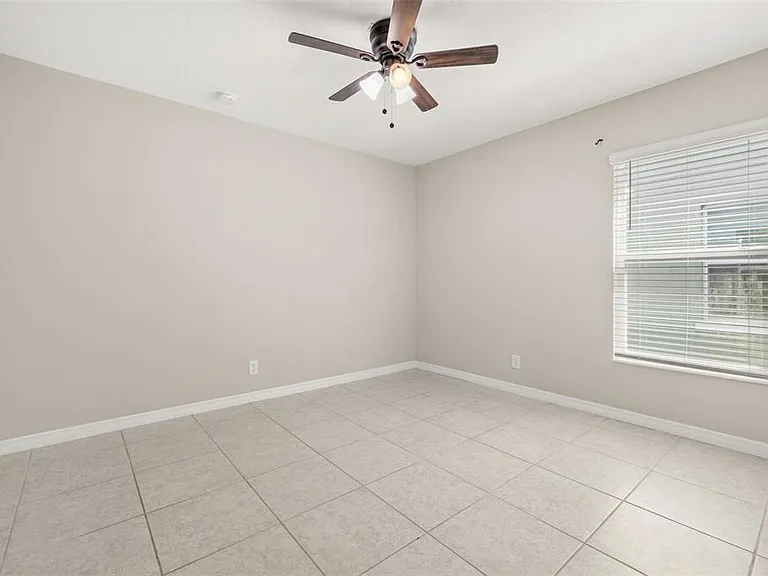 284 Reese Ct — Photo 27