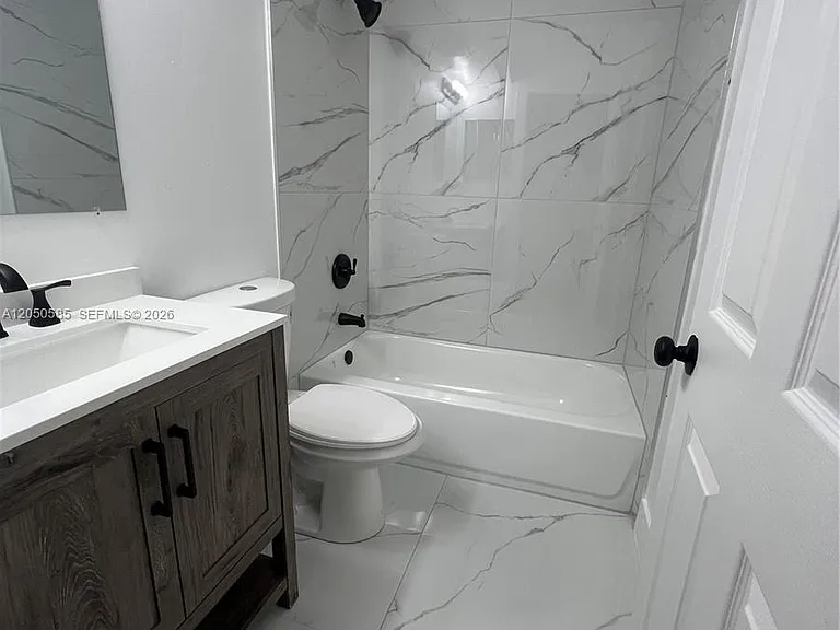 590 NW 65th St #3 — Photo 2