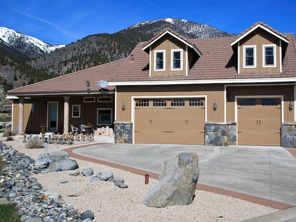 2nd image of 265 Genoa Highlands Cir