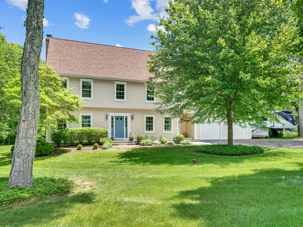 56 Emily Road, Marlborough, CT 06447