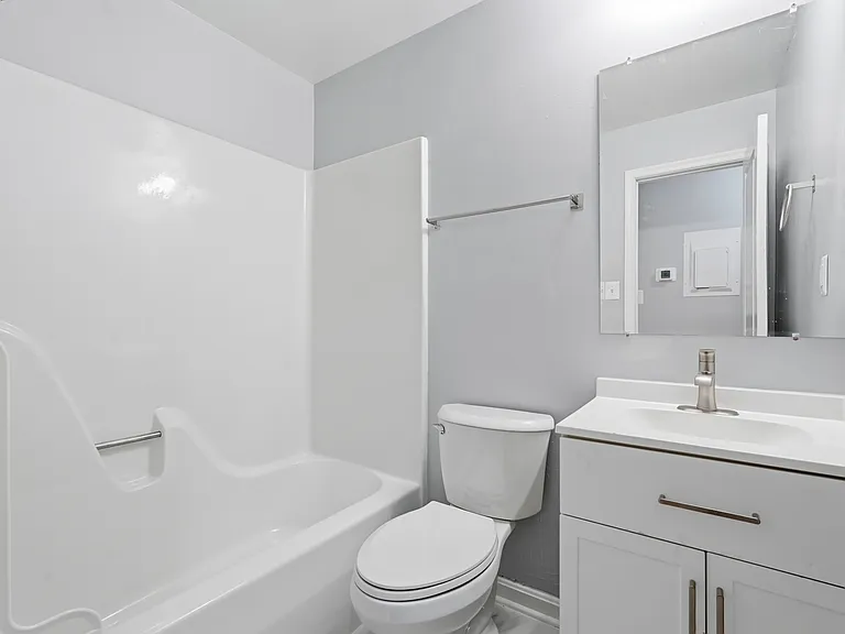 4804 Calvert Rd #3 — Photo 5