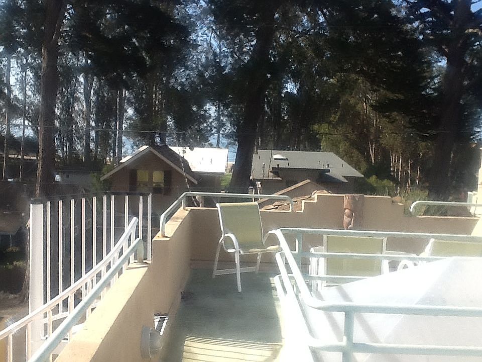 1st image of 2831 Lakeview Dr