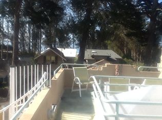 2831 Lakeview Dr, Santa Cruz, CA 95062