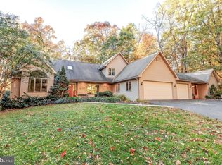 100 Sitler Ln, York, PA 17402