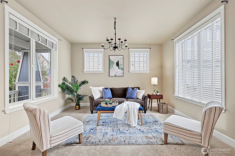 3rd image of 1502 Cherry Avenue
