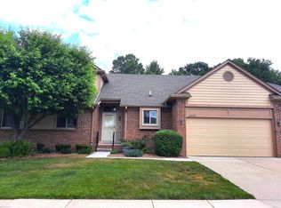 46658 Country Ln, Macomb, MI 48044