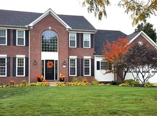 598 Parkside Dr, Avon Lake, OH 44012
