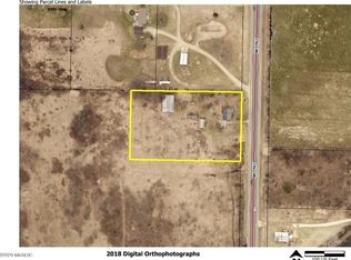 39008 M 40, Paw Paw, MI 49079