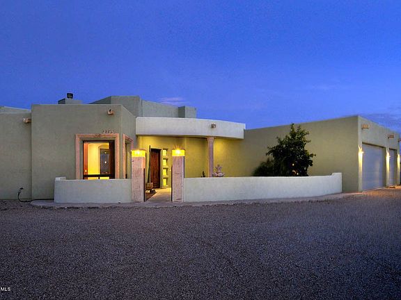 3rd image of 2795 W Placita Sombra Chula