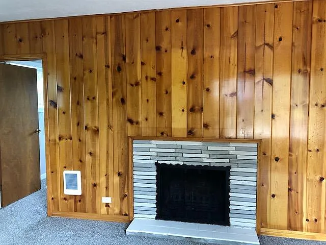 1108 N Cora St — Photo 6