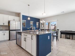 8868 E Abrams Loop, Tucson, AZ 85710