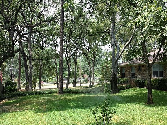 4th image of 2325 Tiago Dr