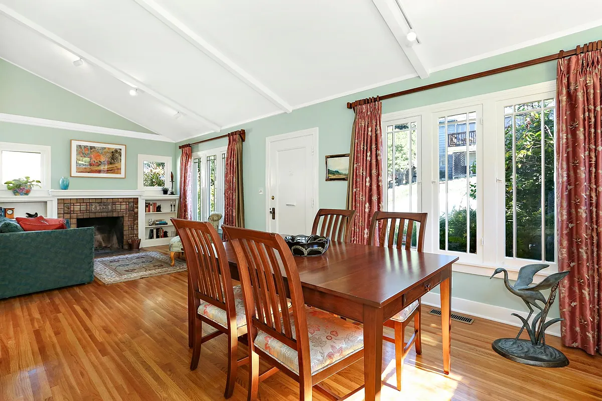 Dining / Living room - 5011 Los Robles St