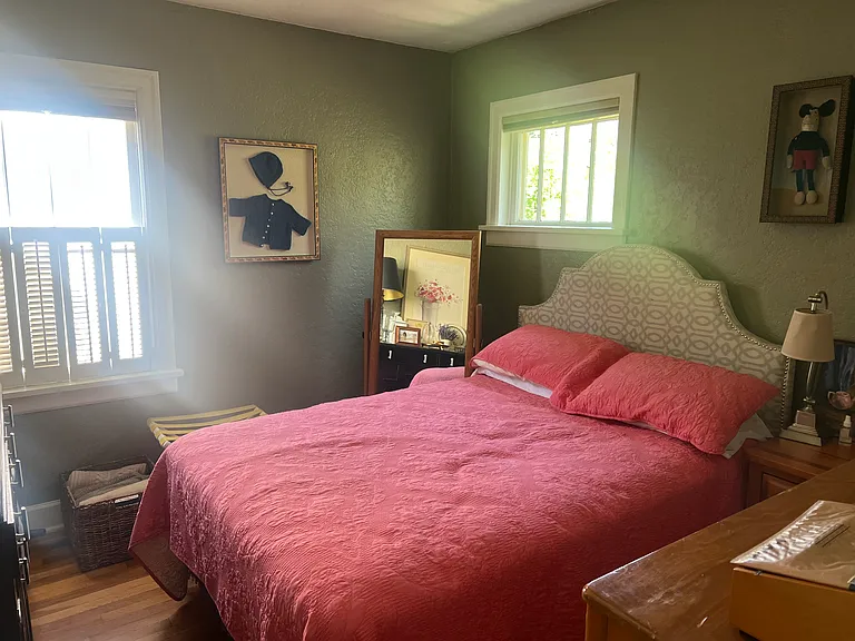 808 Beverly Ave — Photo 12