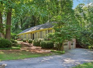2572 Midvale Forest Dr, Tucker, GA 30084