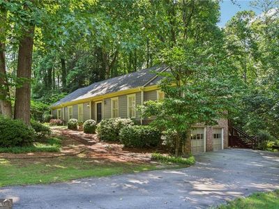 2572 Midvale Forest Dr, Tucker, GA, 30084