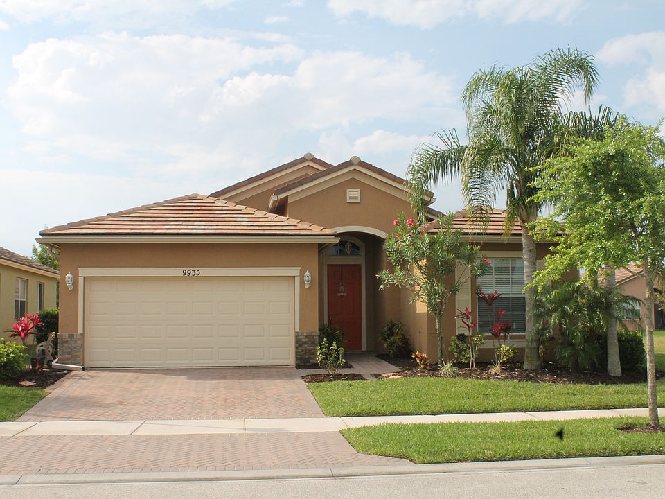 1st image of 9935 SW Chadwick Dr