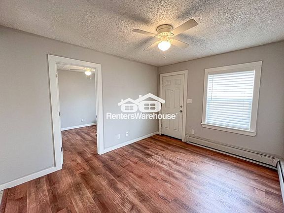 4th image of 3671 S Knox Ct APT 2