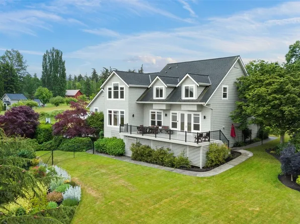 5663 S Lake Campbell Road, Anacortes, WA 98221