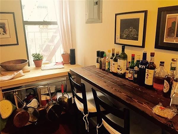 1st image of 25 Pell St APT 2F