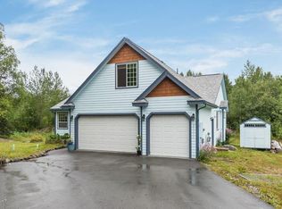 20611 Melody Ln, Eagle River, AK 99577