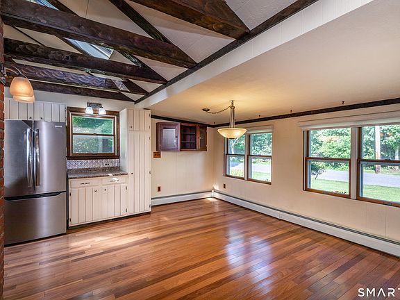 5th image of 88 Sharon Valley Road