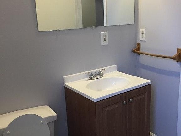 5th image of 2346 17th St #2