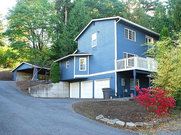 2nd image of 4558 Lake Washington Blvd NE