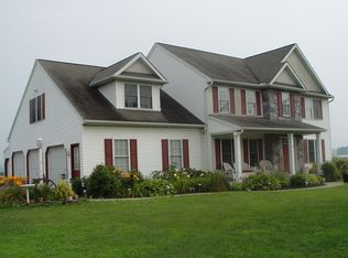 610 Penn Grant Rd, Lancaster, PA 17602