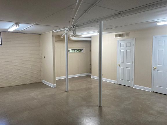 5th image of 2547 McKinney St