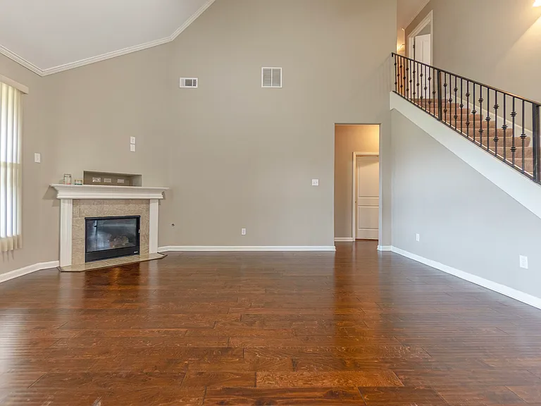 13435 Lapstone Ln — Photo 19