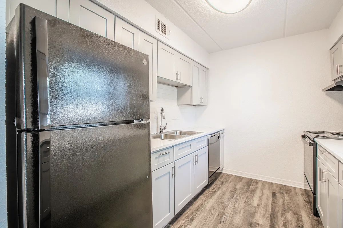 Building Photo - Townsend Apartments I