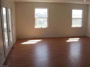 1100 Us Highway 22 #4, Phillipsburg, NJ 08865