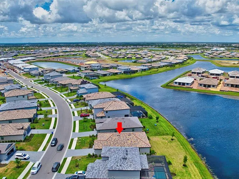 5409 Coral Reef Way — Photo 4
