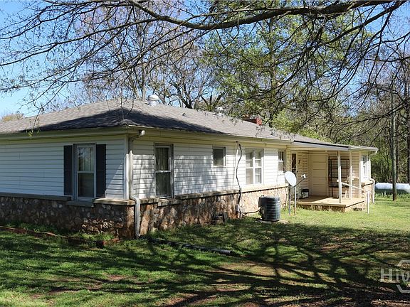 3rd image of 2139 Jones Chapel Shiloh Rd