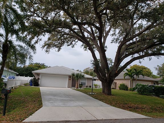 2nd image of 4330 Iola Dr