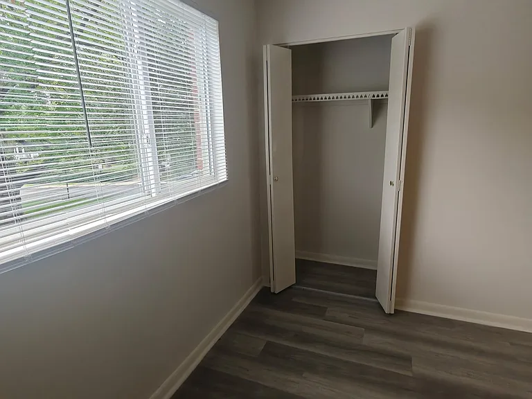 6120 Fairdel Ave — Photo 13