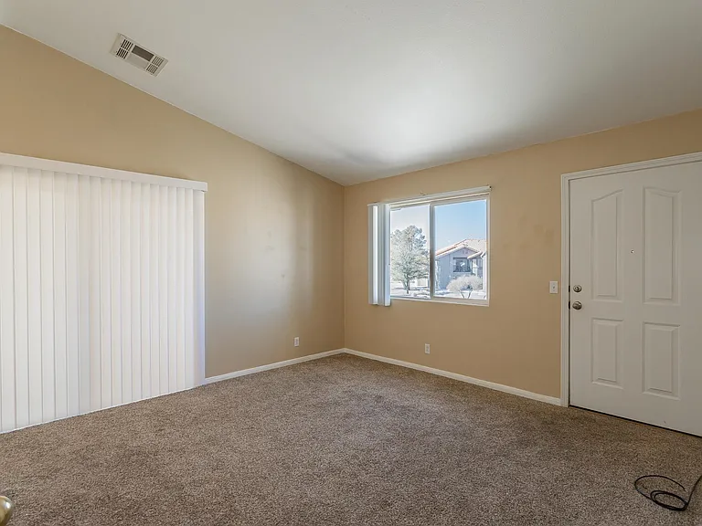 1822 Big Horn St — Photo 12