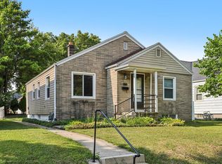 6715 W Harrison Ave, Milwaukee, WI 53219